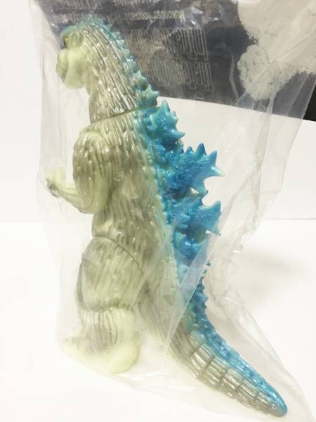 トイグラフ 通販限定 蓄光 初代ゴジラ GODZILLA 絶版 特撮 フィギュア