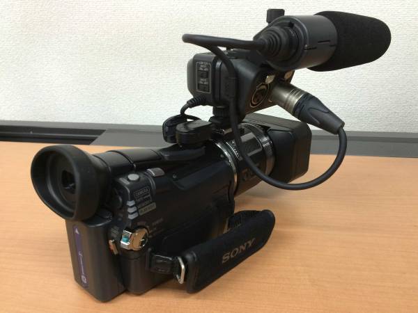 ☆SONY(ソニー) 業務用 HDVカムコーダー☆HVR-A1J☆