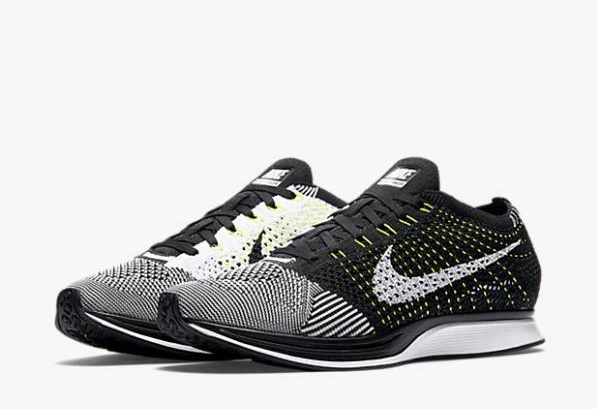 国内正規 NIKE FLYKNIT RACER フライニットレーサー 25.5cm