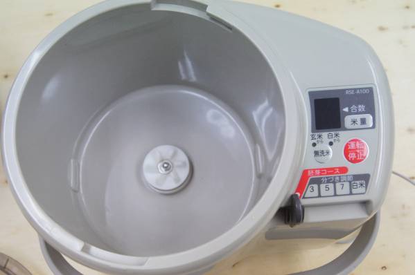 タイガー 精米器 RSE-A100 米とぎ機能付き 09年製 通電OK M40 タイガー