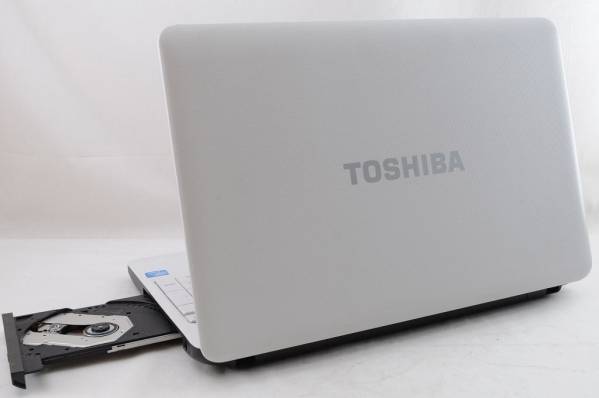 ☆ほぼ新品☆東芝 dynabook B351/20E Win7 DVDRW 無線 コンピュータ