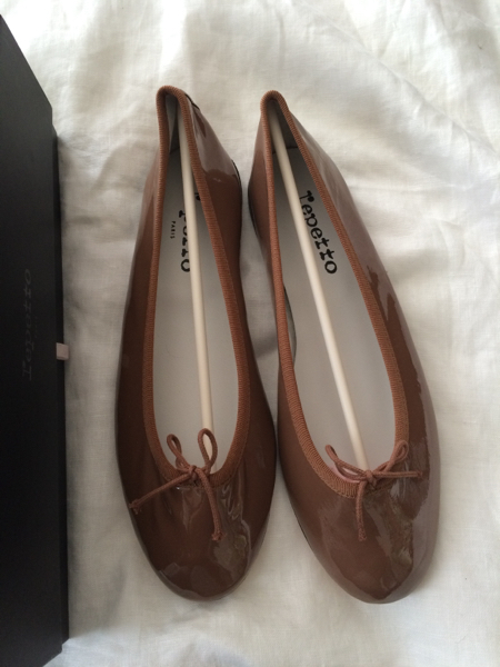 【新品未使用】ブラウンエナメル レペット 39サイズ