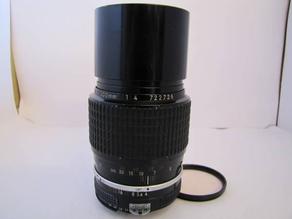 ●光学新品級●　ニコン　200mm F4 ★望遠★単焦点★希少★
