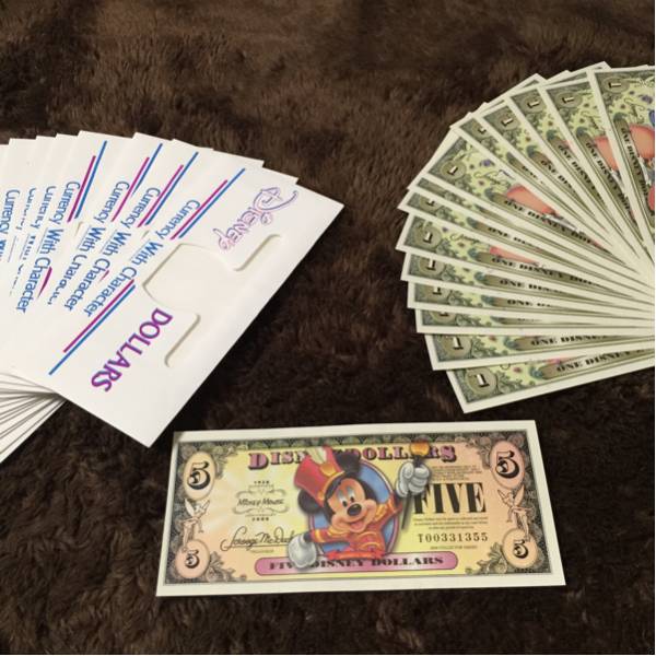 ディズニーダラー 19$分 全てピン札 紙幣分の封筒付 ディズニーダラー