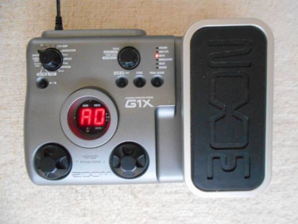 ◆送料無料・中古・美品・起動確認済み・ZOOM G1Xマルチ◆