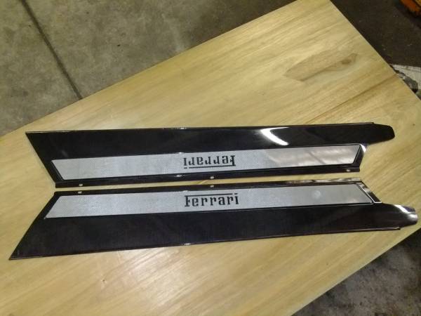 Ferrari フェラーリ 348/355 サイドシル 内装品 自動車、オートバイ
