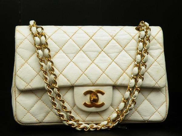 【16A83】シャネル ラム 2重蓋マトラッセ ショルダーバッグ