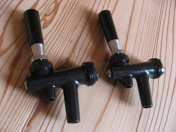 1円スタート　ホシザキビールサーバーコック　2個　中古