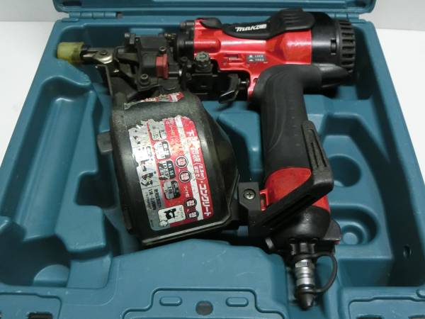 1円～!　(029) AN531H マキタ エアダスタ付 50mm 高圧エア釘打機