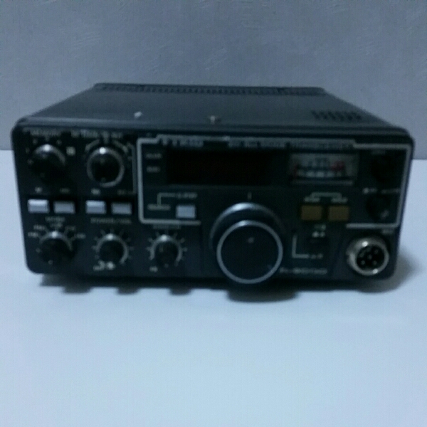YAESU FT-780 UHF ALL MODE 無線機 (未確認) YAESU オールモード