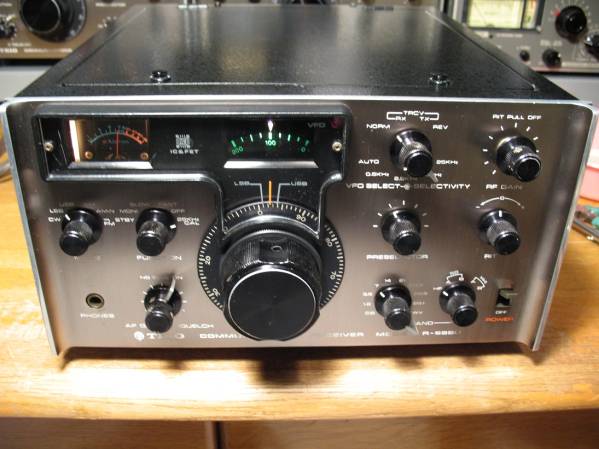 TRIO R-599D 受信機 trio r599D hf受信機（ジャンク） TRIO R-599D+S-599 Kenwood R-599D