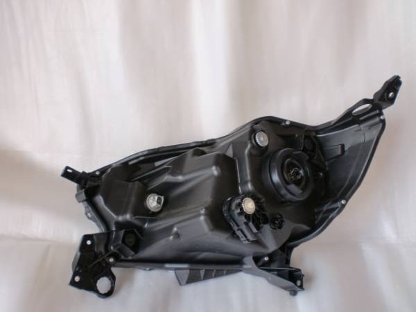 B21A デイズ　ルークス　ヘッドライト 右側用 DAYZ B21A/DAYZ/デイズルークス/右ライトAssy/右ヘッドライト右/即決 自動車