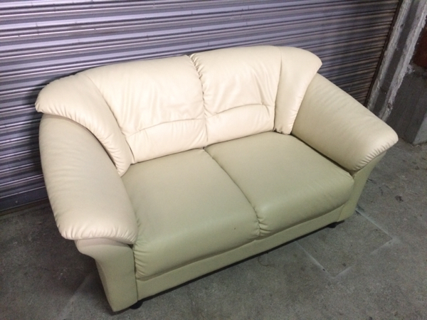 2人掛け 合皮 ソファー 中古品 浜松市 直接引き取り可