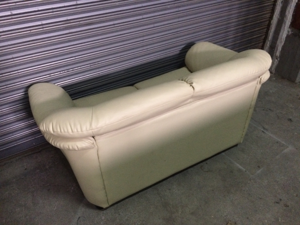 2人掛け 合皮 ソファー 中古品 浜松市 直接引き取り可