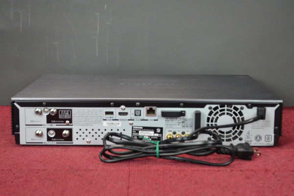 東芝DBR-M190ブールレイレコーダー5TBＨＤDタイムシフトマシン動作品 3D対応 TOSHIBA DBR-M190 HDD/BDレコーダー●現状品