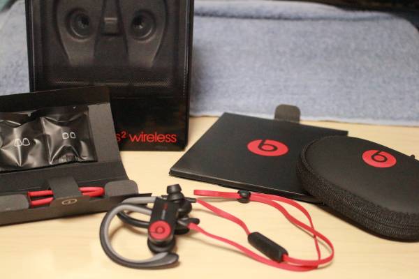 『美品』powerbeats2 wireless