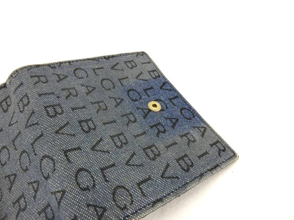 長財布 ・ - コーチ」の落札相場・落札価格 Yahoo!オークション 「財布