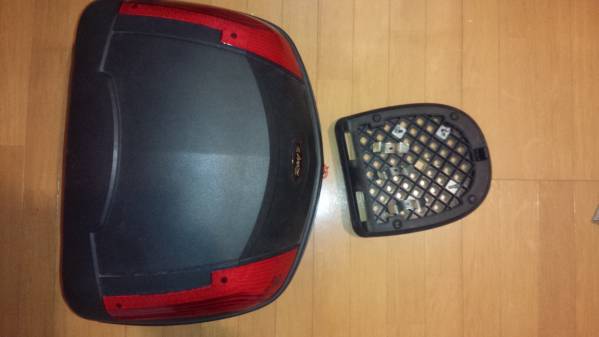 46L トップケース　リアボックス ベース装着式