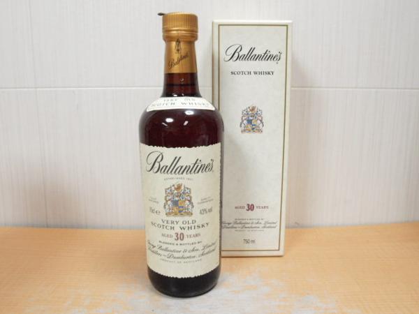 バランタイン 30年 700ml 40度 バランタイン 30年 700ml : 40度 木 