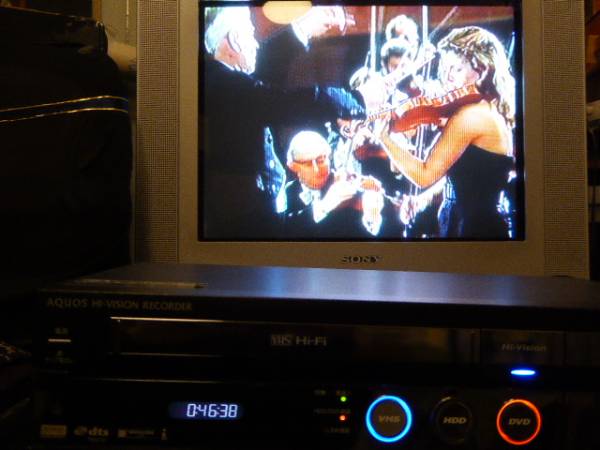 SHARP VHS一体型HDDレコーダー【DV-ACV52】作動品Ｈ