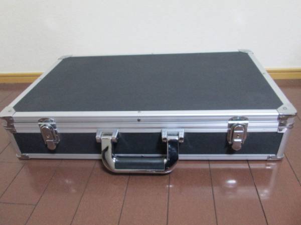 ◆値下げ◆ BOSSベースマルチエフェクターGT-6B【社外ケース付】