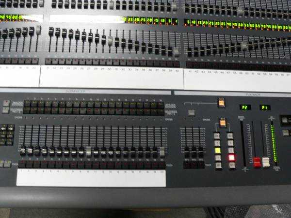 東芝舞台照明器具 ☆舞台照明 東芝ライテック LICSTAR-Ⅳ TypeJ 80ch 
