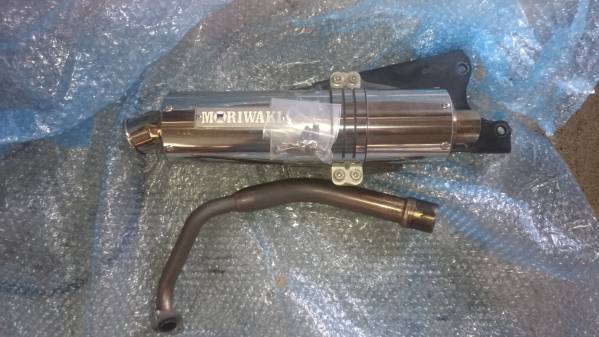 モリワキ ホンダEBJ-JF31用マフラー 送料着払い