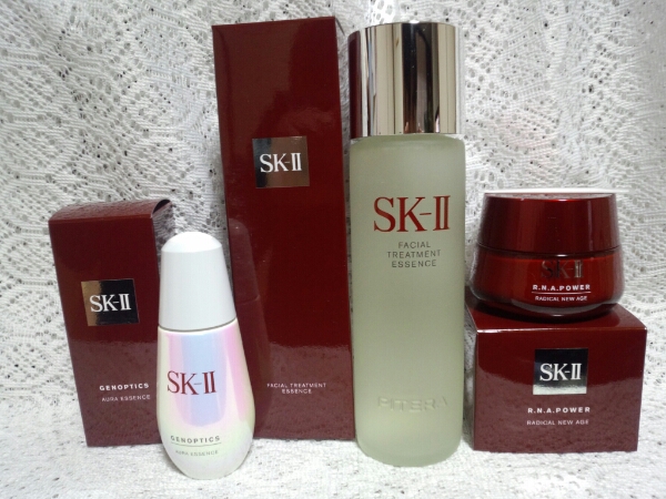 SK-II ジェノプティクス オーラ エッセンスほか計３点セット /01