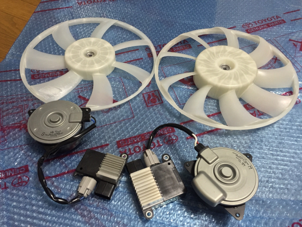 ★トヨタ ヴェルファイア 30 ファンモータの中古セット