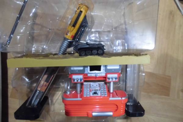 タカラ 1/144 サンダーバード ジェットモグラ（ラジコン） 閲覧