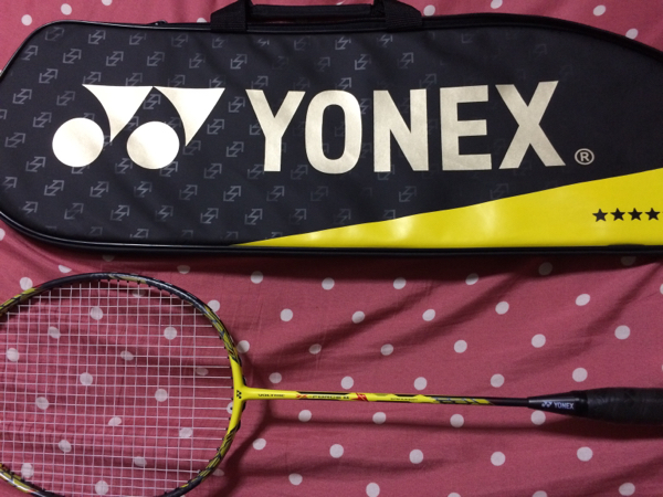 【美品】YONEX バドミントンラケット リンダンモデル Z-FORCE2