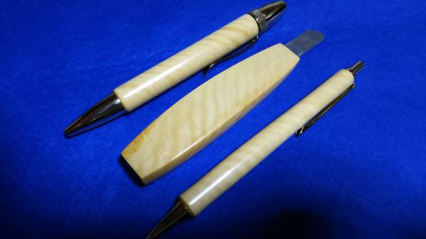 ● 島黄楊 極上トラ杢●ボール＆シャープペン＆カッターセット！