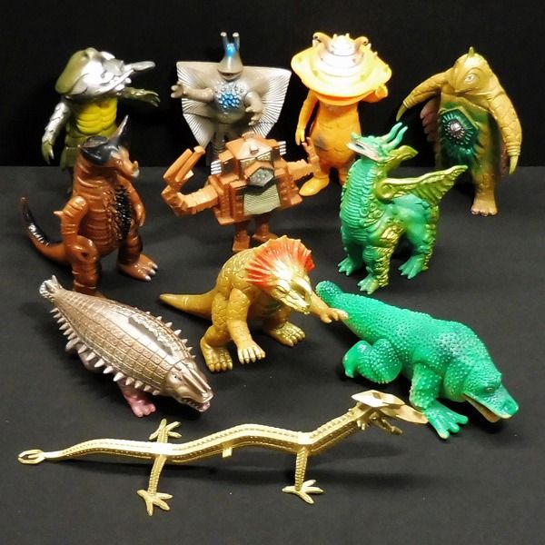 R206 日本製 ウルトラ怪獣 ソフビ バルタン星人 カネゴン 他 ☆