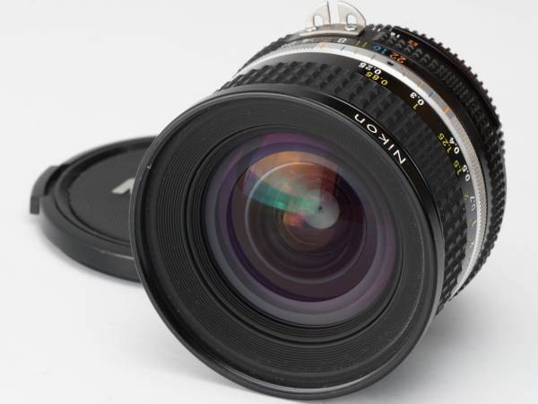 限定1本!] Nikon Ai-s Nikkor 20mm f2.8 コンパクト超超広角! Nikon AF