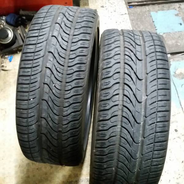 TOYO　トランパス　245/40R20　２本