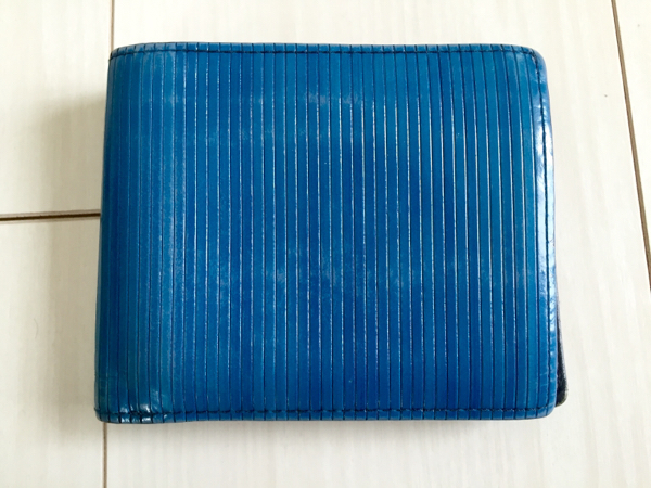 格安★PAUL SMITH ポールスミス 財布 ブルー エンボス加工