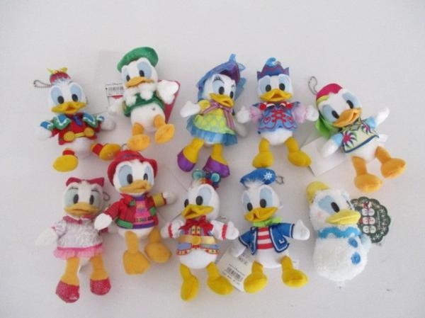 ディズニー ドナルド・デイジーぬいぐるみバッジ 10点セット