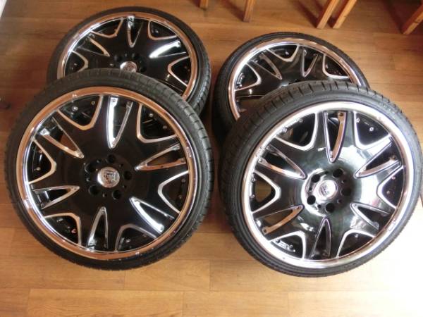 ☆売り切り！美品！クラブリネア！プリウスα、SAI、マークX 等