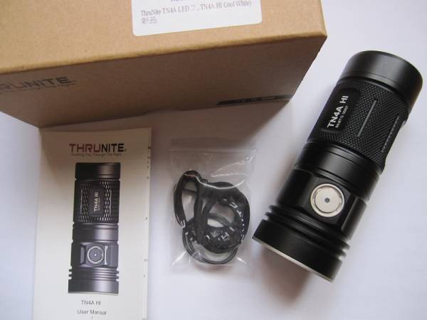 ▼4AA 1050ルーメン スルーナイト/ThruNite TN4A HI Cool White