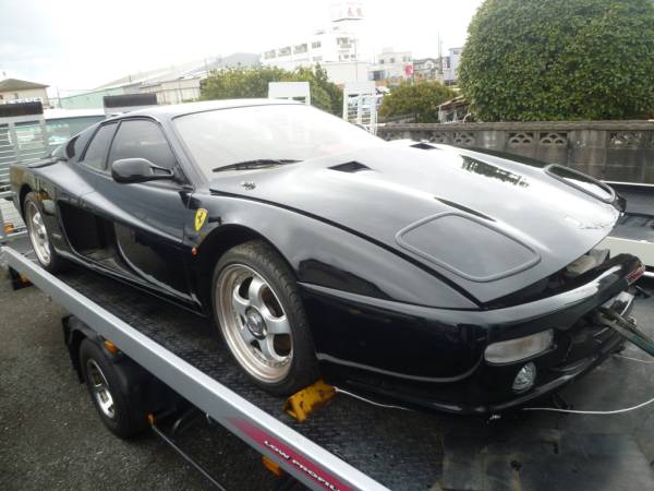 フェラーリ 512m 事故現状車 丸売り 書類あります 512 売買されたオークション情報 Yahooの商品情報をアーカイブ公開 オークファン Aucfan Com