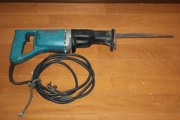 マキタ JR3000V レシプロソー 中古現状品