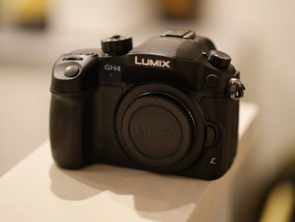 ■超美品■Panasonic Lumix DMC-GH4H レンズキット_1