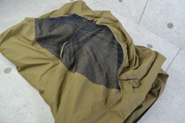 a77 最新型 スリーピングバッグカバーImproved Bivy Cover/USMC