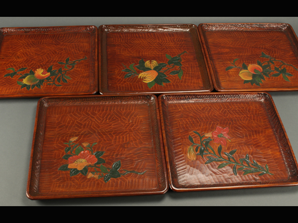 【琴》讃岐漆芸 讃岐彫盆 五客 図替り彫 初だし品 SAG820