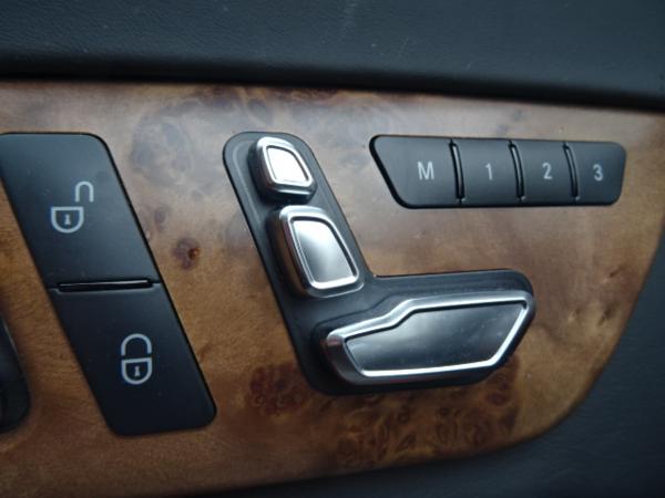 ベンツ シルバー シートスライダーカバー W166 ML350 交換式