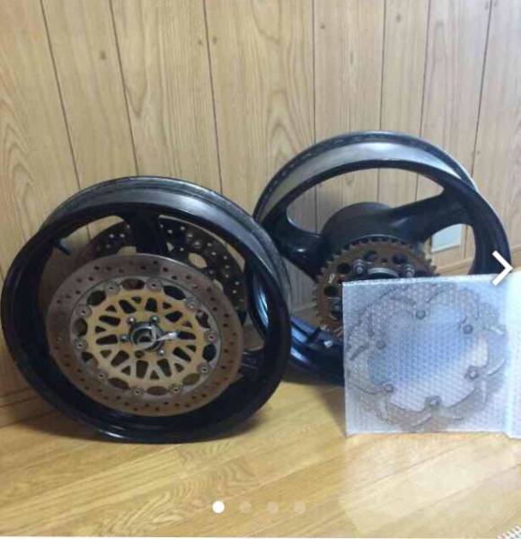 CB1000sf17インチホイール