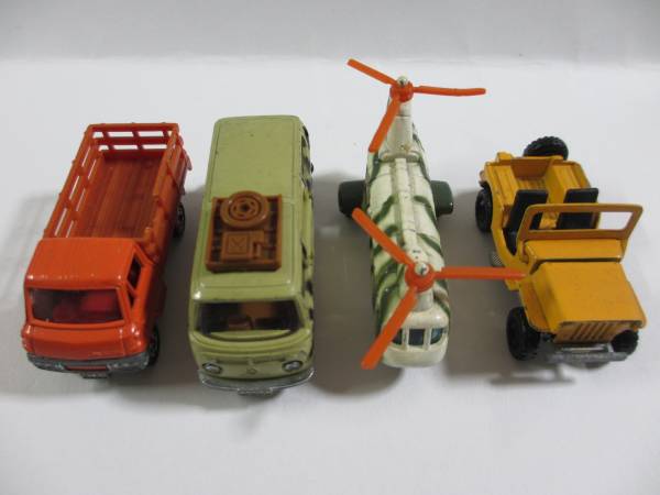 トミカ ミニカー サファリセット VWマイクロバス トヨタ ヘリ