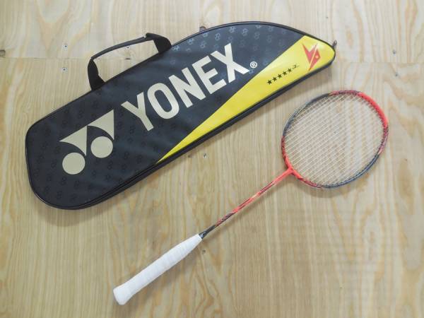 ○美品 YONEX VOLTRIC Z-FORCE II バドミントン ふ4-175 【公式通販】