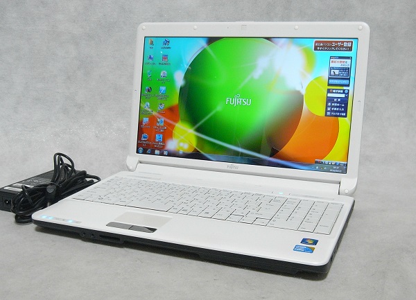 富士通 FMV LIFEBOOK AH530/3A / Core i3-350M/500GB/4GB/Win7 □古物