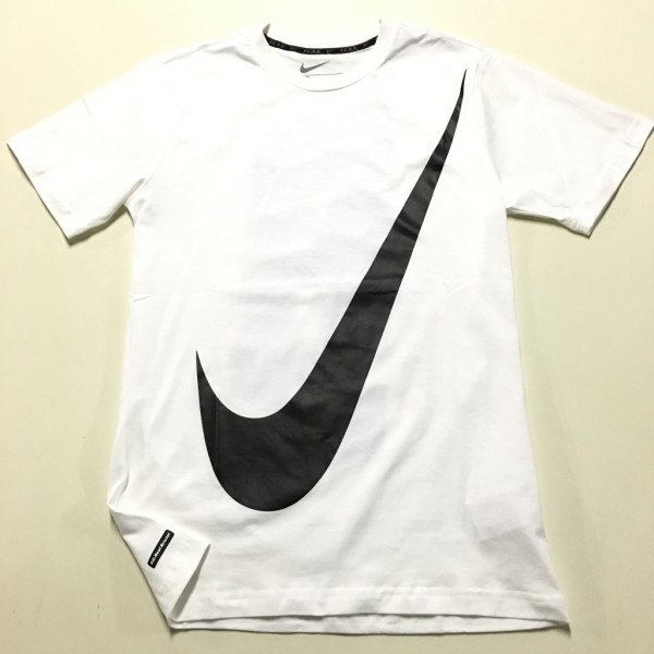 未使用 NIKE　FCRB ビックウォッシュ　Tシャツ　【ホワイトL】